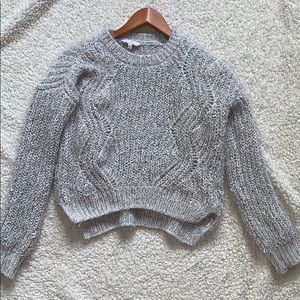 gray sweater!